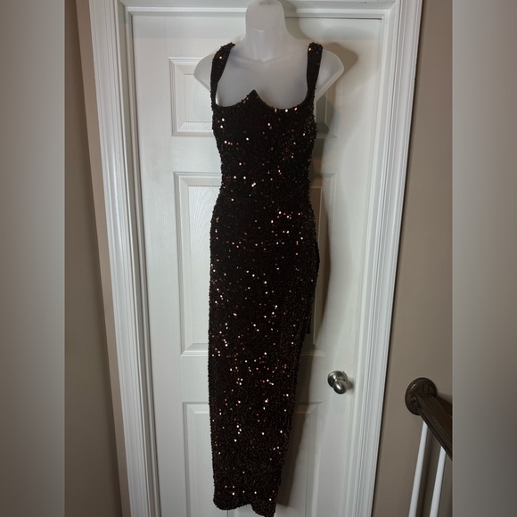 Brown Sequins Maxi Gown with High Slit - Picture 8 of 12